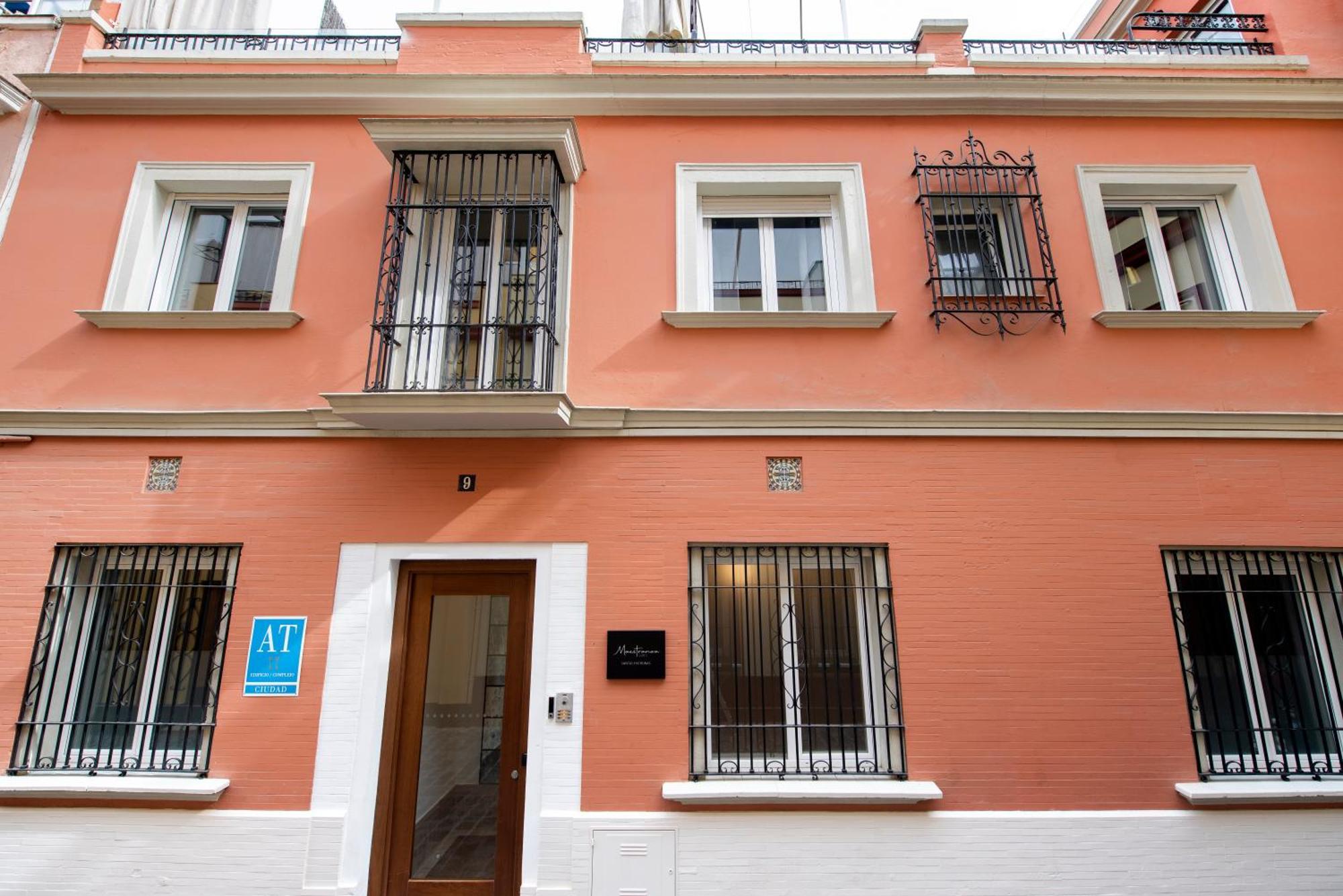 Suites Maestranza Santas Patronas - Penthouse With Jacuzzi And Parking Sevilla Exterior foto
